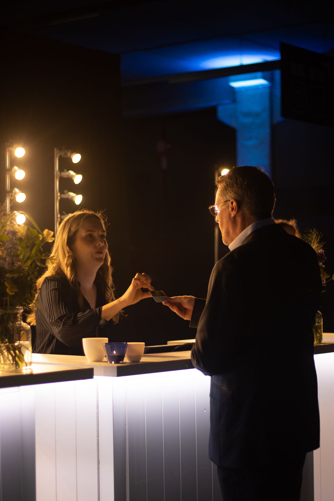 hôtesse à l'accueil